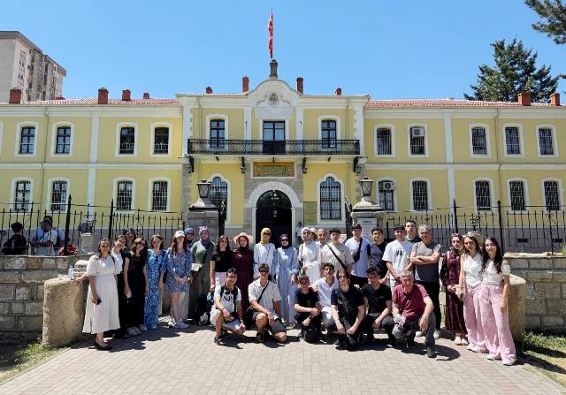 AKYAZI EYYÜP GENÇ FEN LİSESİ’NDEN TARİH VE KÜLTÜR DOLU BALKANLAR YOLCULUĞU 