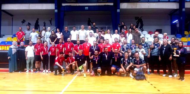 AKYAZI İLÇE GENÇLİK SPOR MÜDÜRLÜĞÜNCE ORGANİZE EDİLEN KURUMLAR ARASI VOLEYBOL DA ŞAMPİYON İLÇE MİLLİ EĞİTİM 