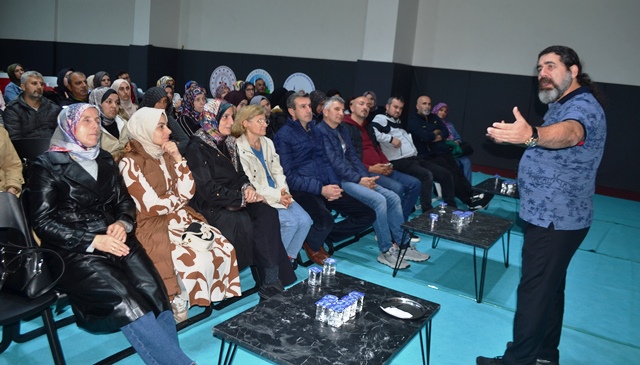 AKYAZI İNÖNÜ İLK VE ORTA OKUL VELİLERİNE ÇOCUK VE AİLE EĞİTİMİ
