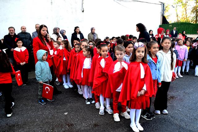 KONURALP İLKOKULUNDA CUMHURİYET BAYRAMI COŞKUSU
