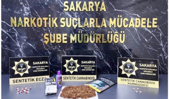 Akyazı’da uyuşturucu operasyonu 