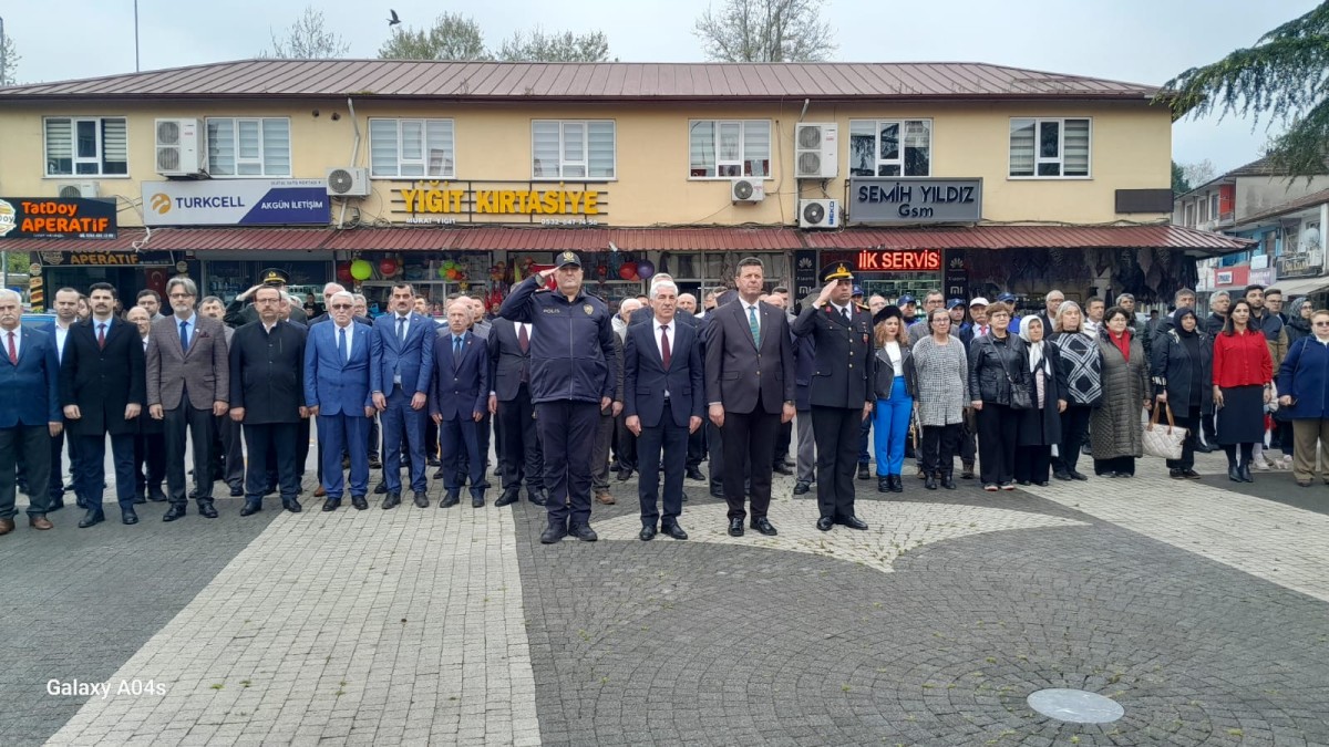 23 NİSAN ULUSAL EGEMENLİK VE ÇOCUK BAYRAMI TÖRENLERLE KUTLANDI  