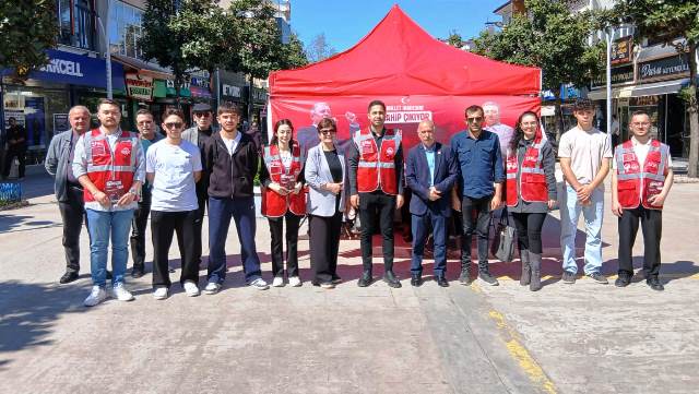 CHP Gençlik Kolları Genel başkan yardımcısı Akyazı’ya geldi. 