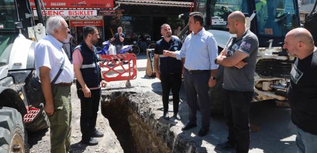 Akyazı’da Merkez Mahalleler güzelleşiyor